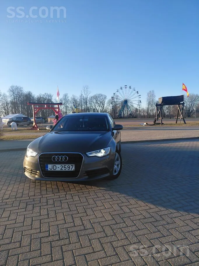 Audi A6 2012 photo 2