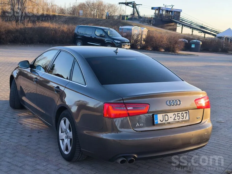 Audi A6 2012 photo 4