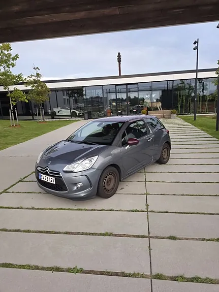 Citroen Ds3 2011 photo 2