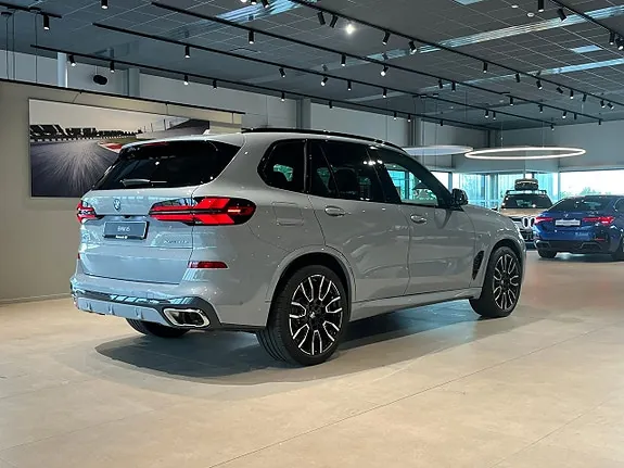 BMW X5 2026 photo 4