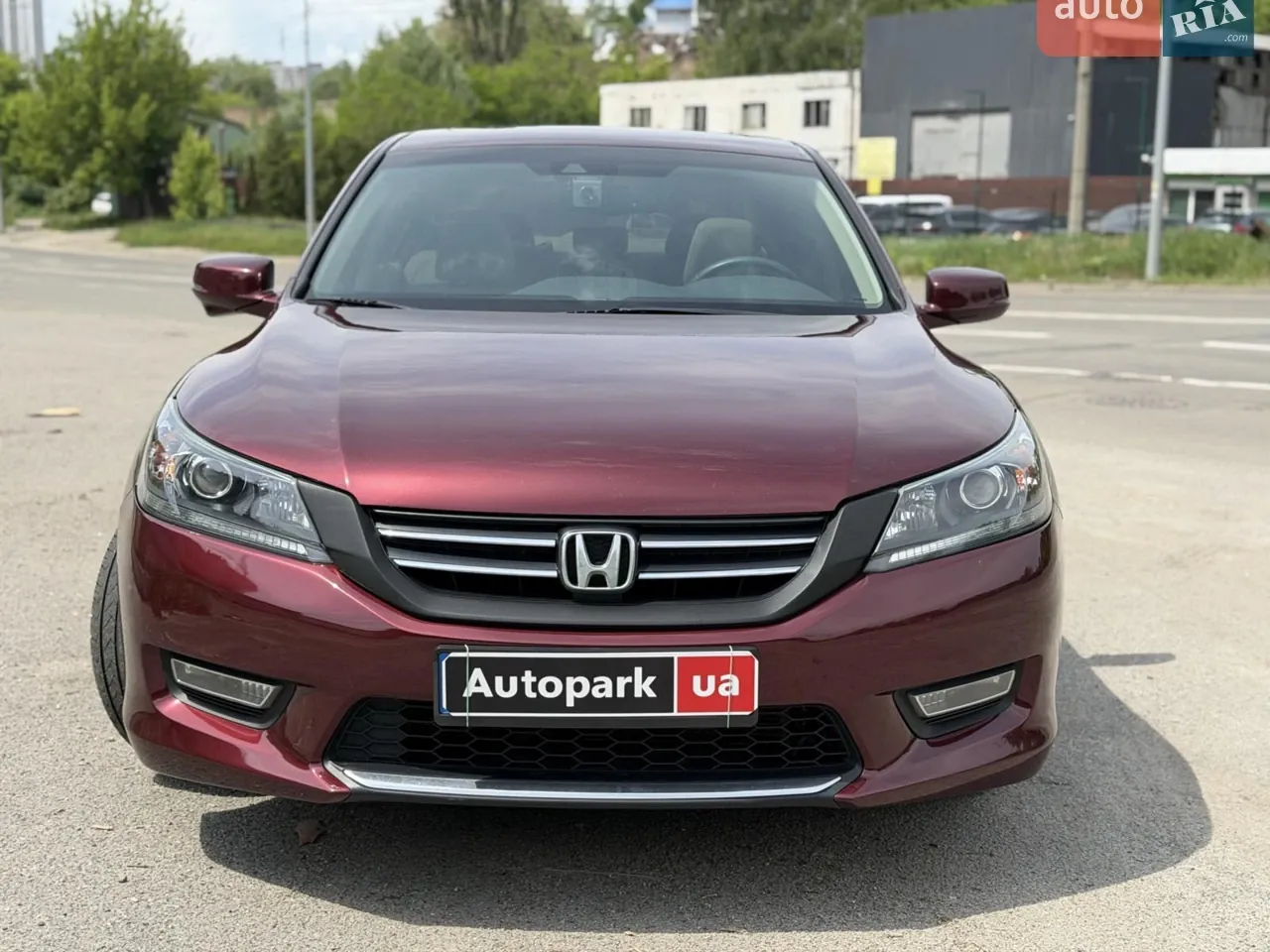 Honda Accord 2013 photo 2