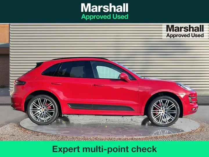 Porsche Macan 2017 photo 2