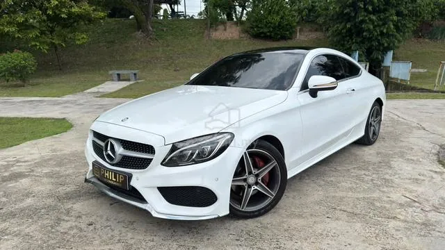 Mercedes-Benz C200