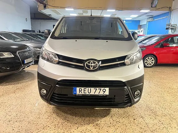 Toyota Proace 2018 photo 2