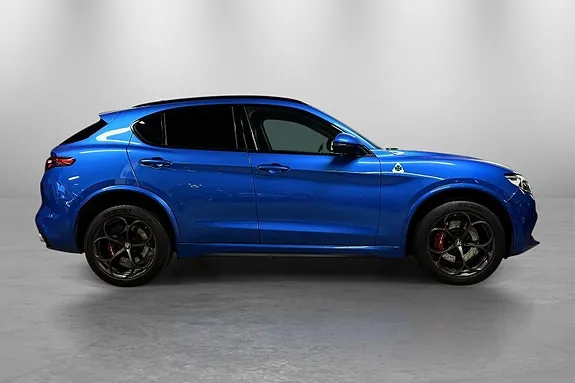 Alfa Romeo Stelvio 2021 photo 4