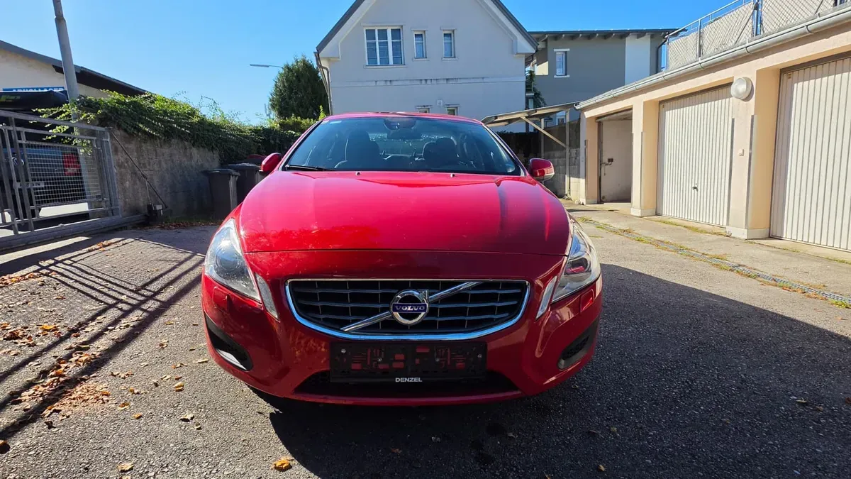 Volvo S60