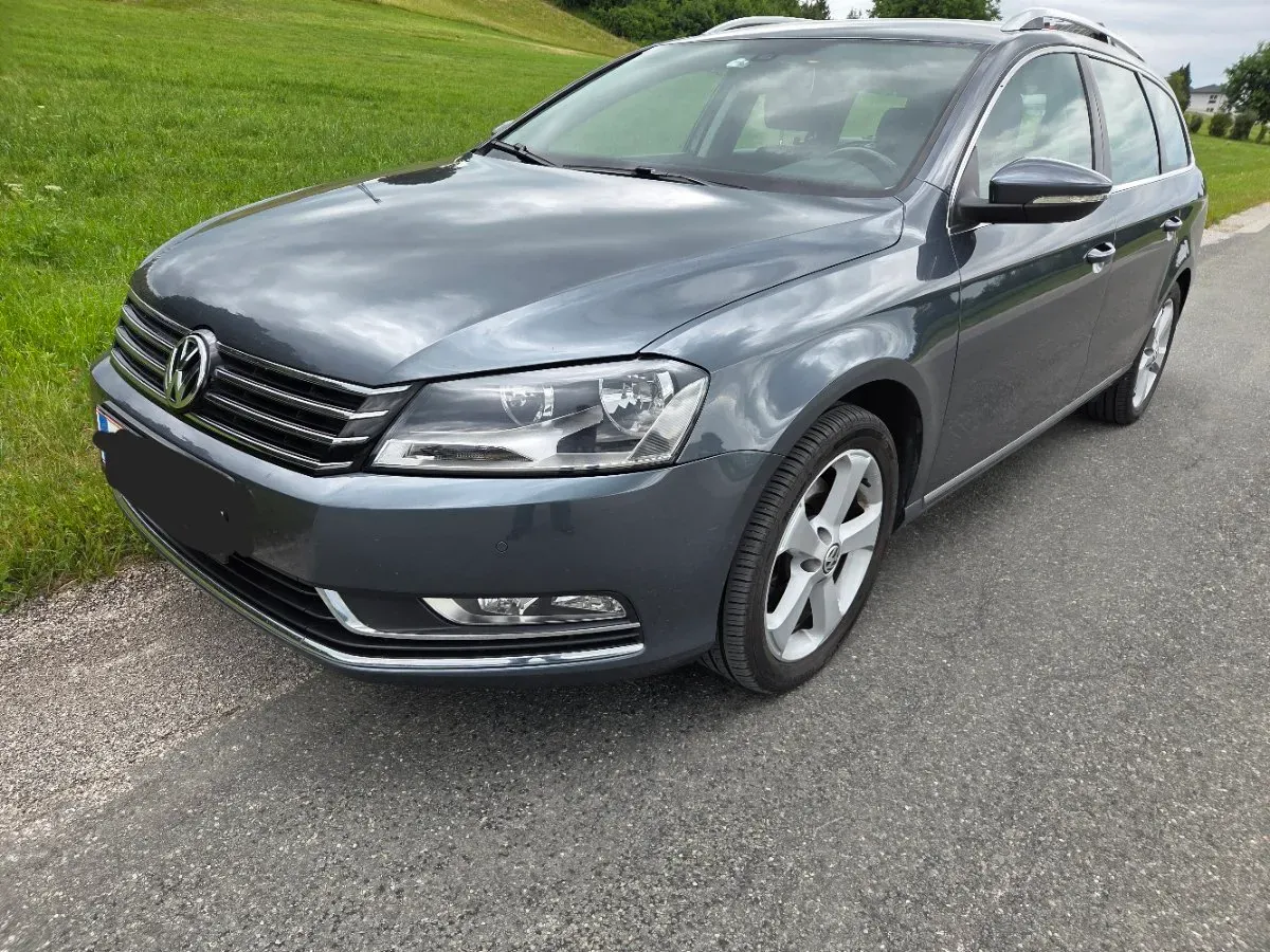 Volkswagen Passat 2013 photo 2