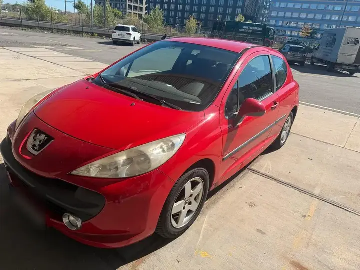 Peugeot 207