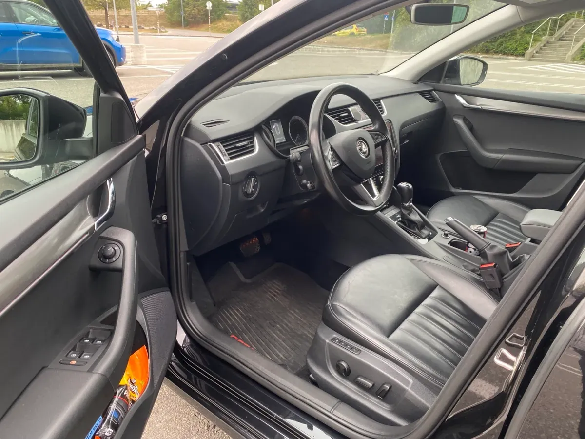 Skoda Octavia 2020 photo 2