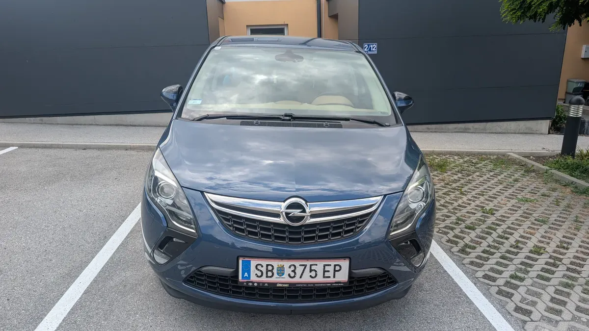 Opel Zafira Tourer