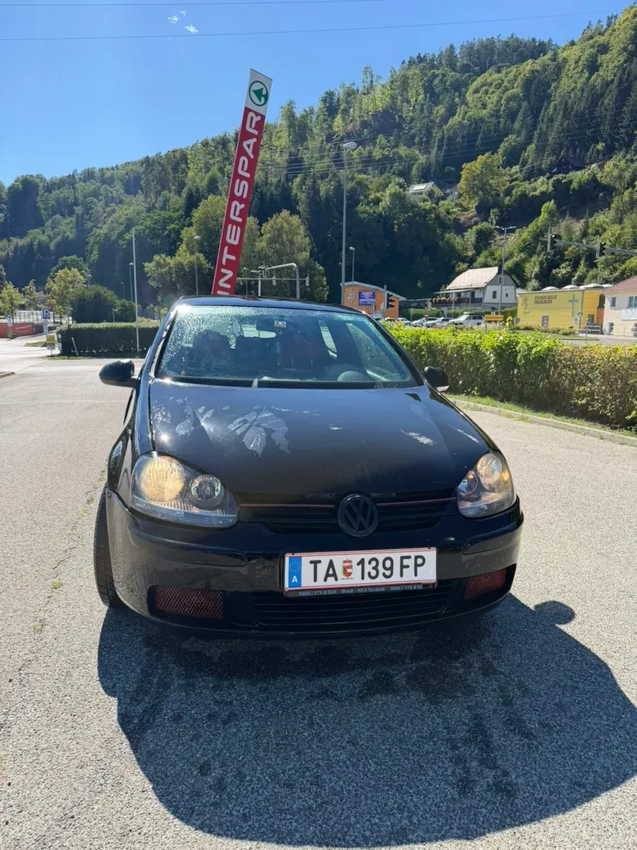 Volkswagen Golf 2005 photo 3