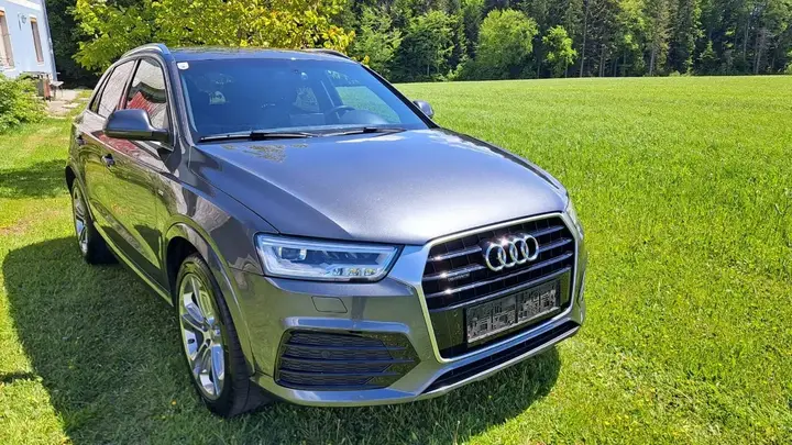 Audi Q3 2015 photo 2
