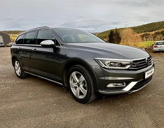 Volkswagen Passat Alltrack 2017 photo 2