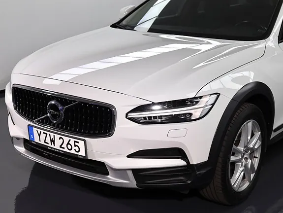 Volvo V90 Cross Country 2018 photo 3