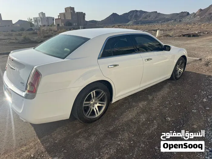 Chrysler 300 2013 photo 4