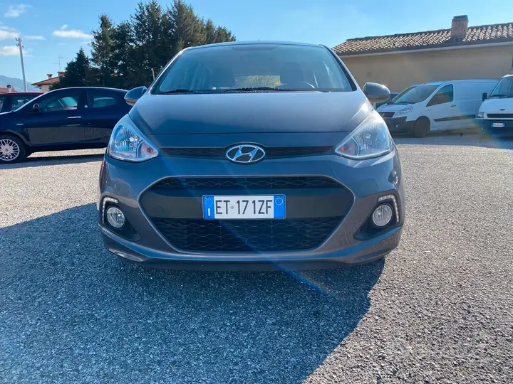 Hyundai I10 2013 photo 2