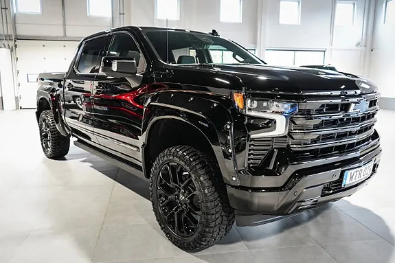 Chevrolet Silverado Ev 2025 photo 2