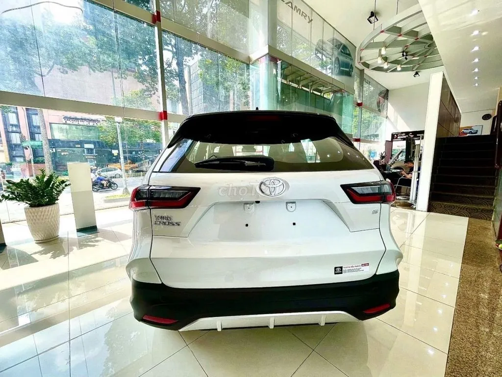 Toyota Yaris Cross 2026 photo 2