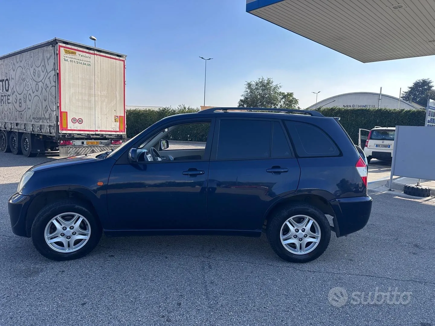 Dacia Duster 2009 photo 2