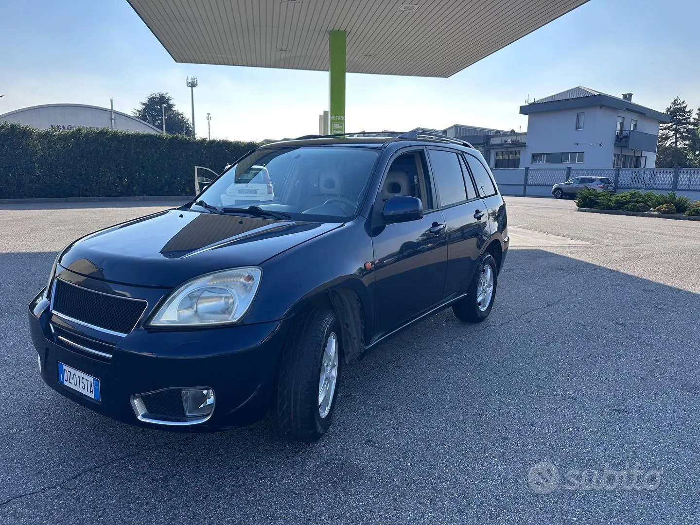 Dacia Duster 2009 photo 3
