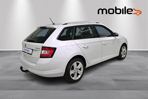 Skoda Fabia 2018 photo 3