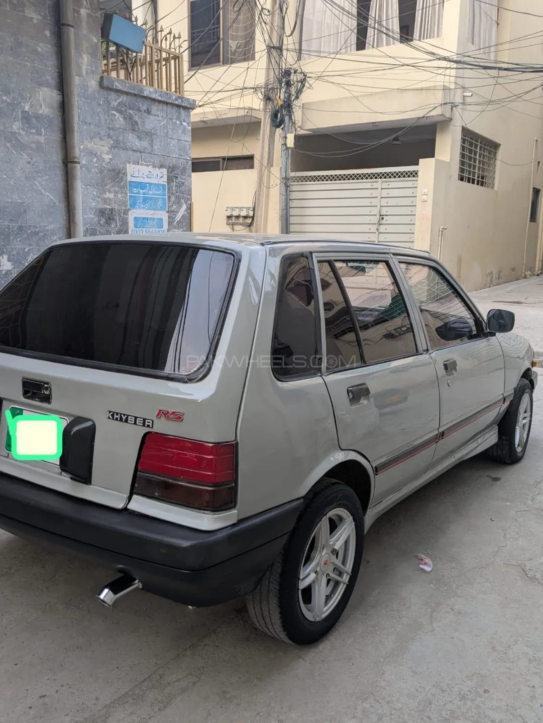 Suzuki Khyber