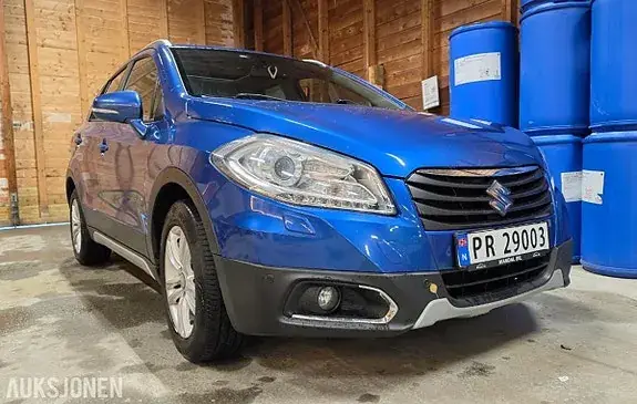 Suzuki Sx4 S-Cross 2015 photo 2