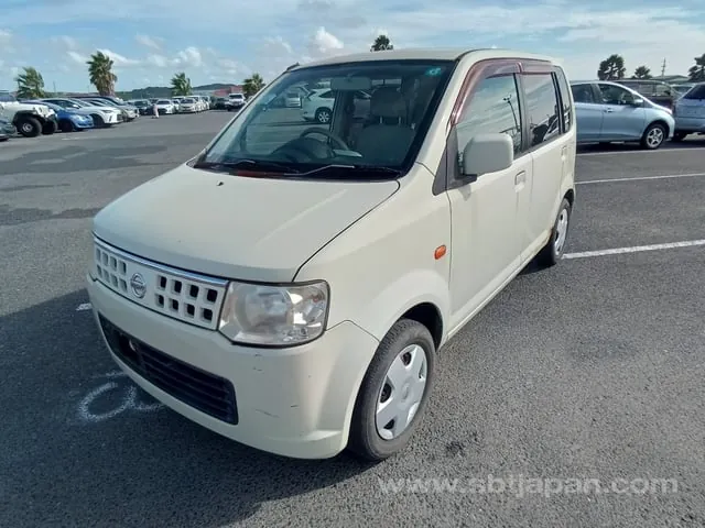 Nissan Ottis 2007 photo 2