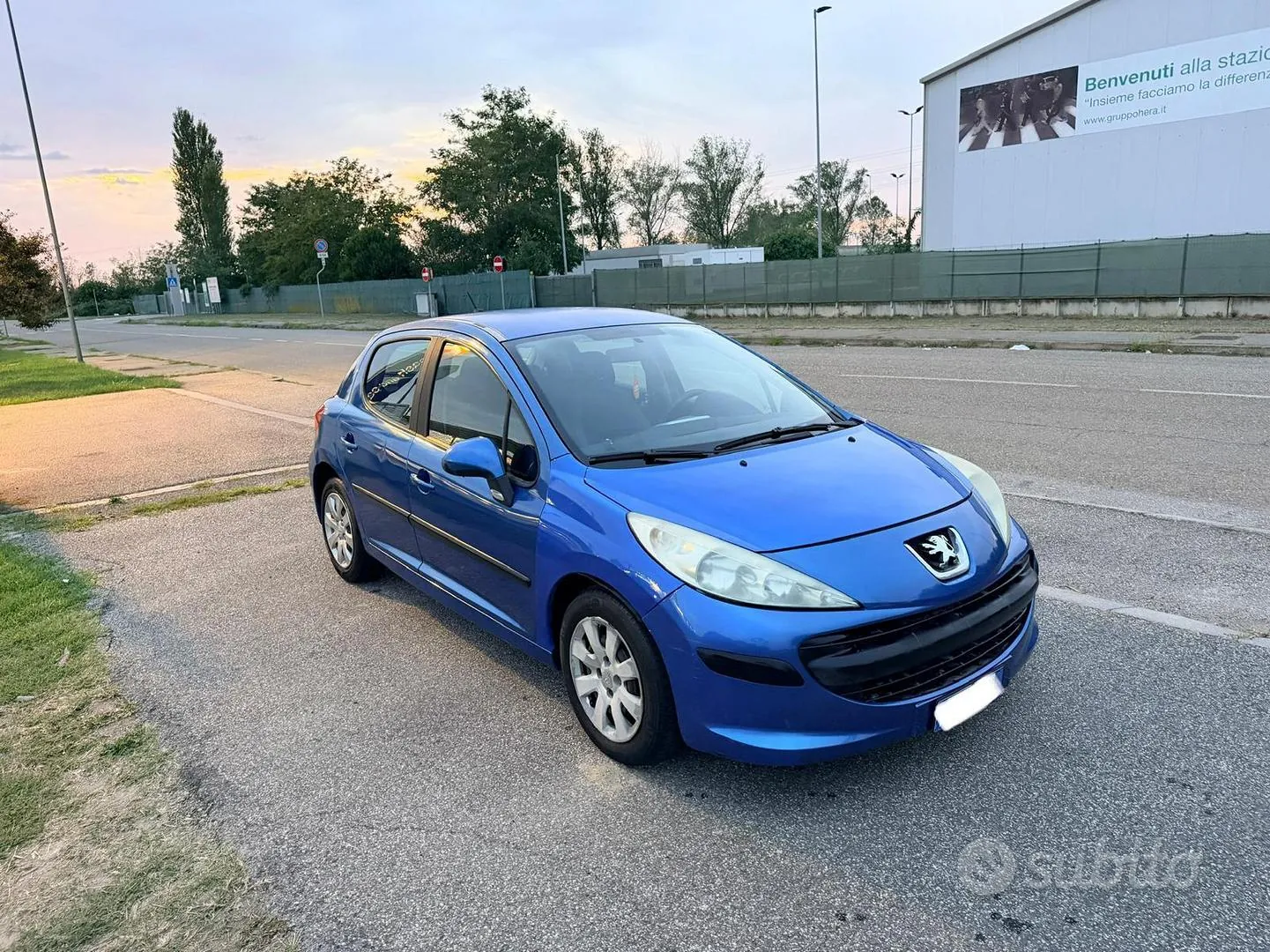 Peugeot 207 2007 photo 2