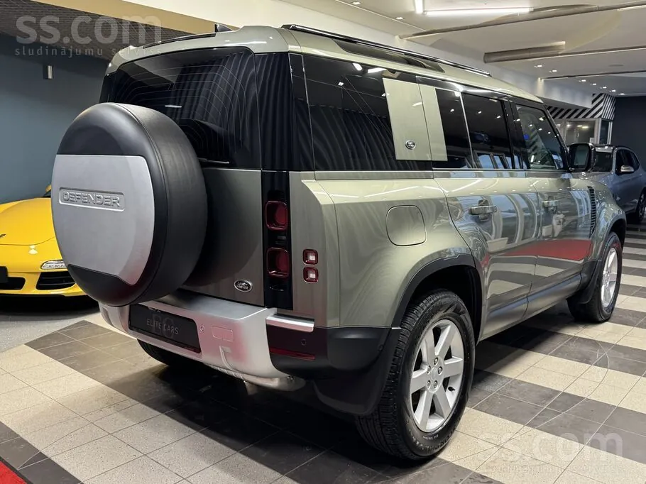 Land Rover Defender 2022 photo 4