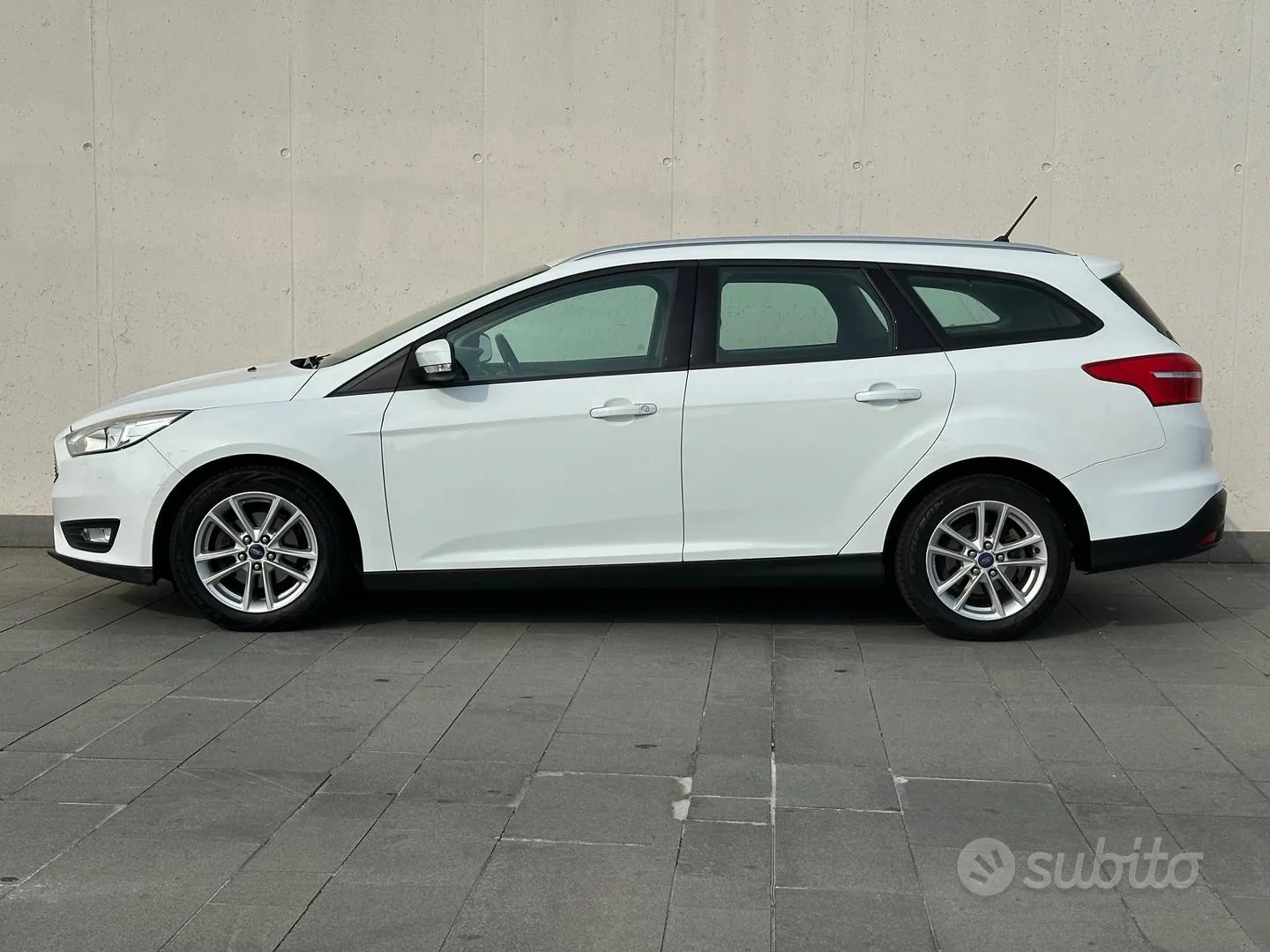 Ford Focus 2018 photo 2