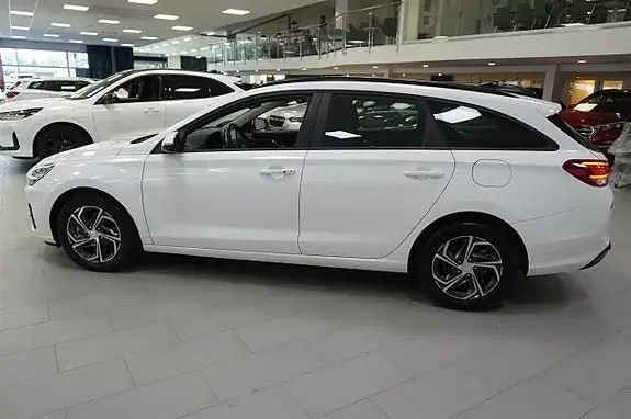 Hyundai I30 2025 photo 2