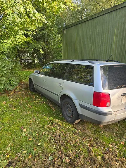 Volkswagen Passat 1998 photo 4