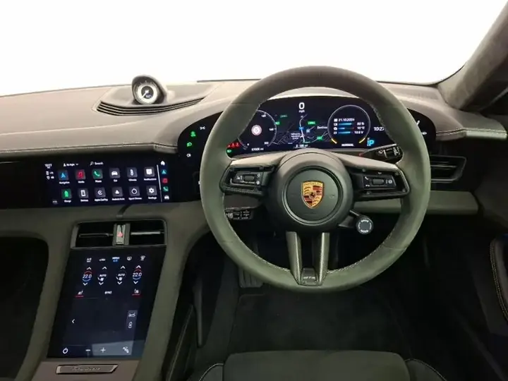 Porsche Taycan 2023 photo 5