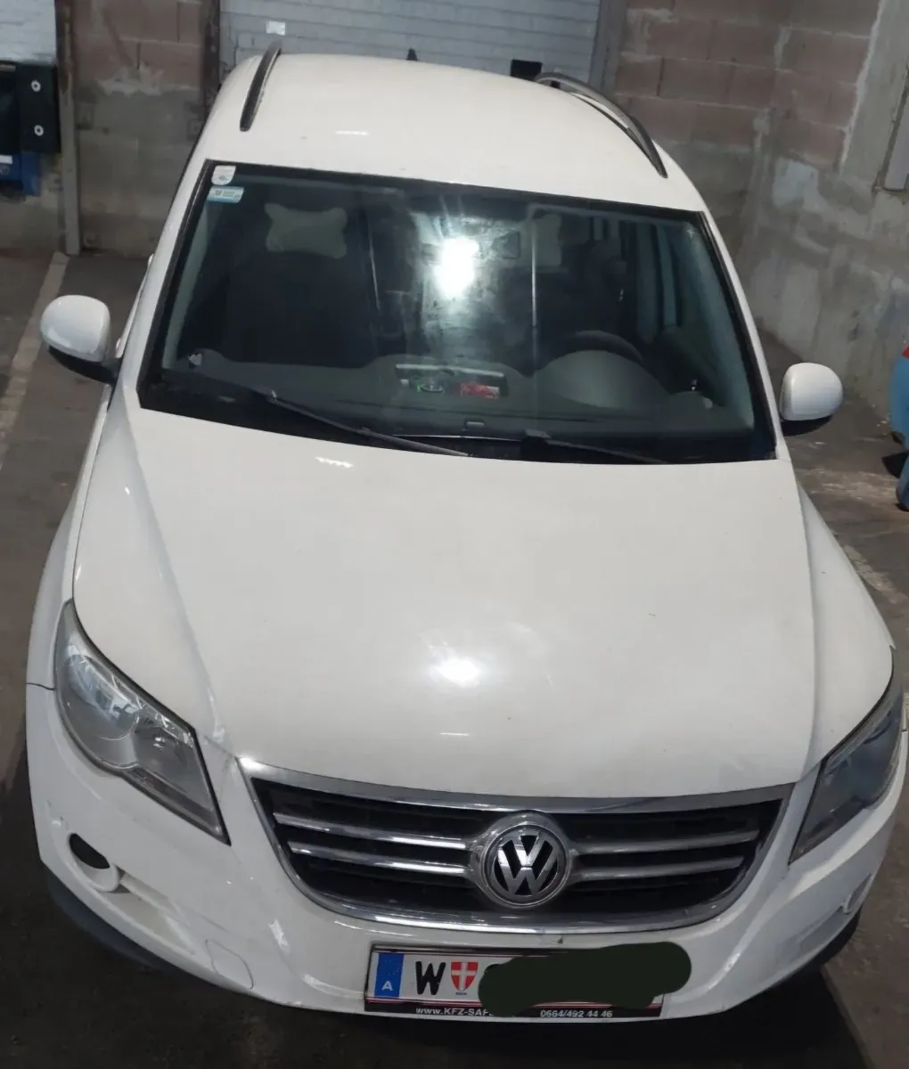 Volkswagen Tiguan 2009 photo 3