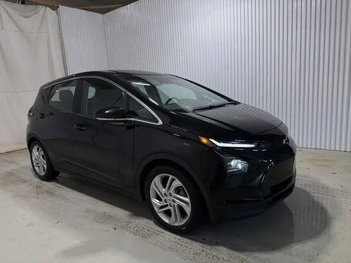 Chevrolet Bolt 2023 photo 5