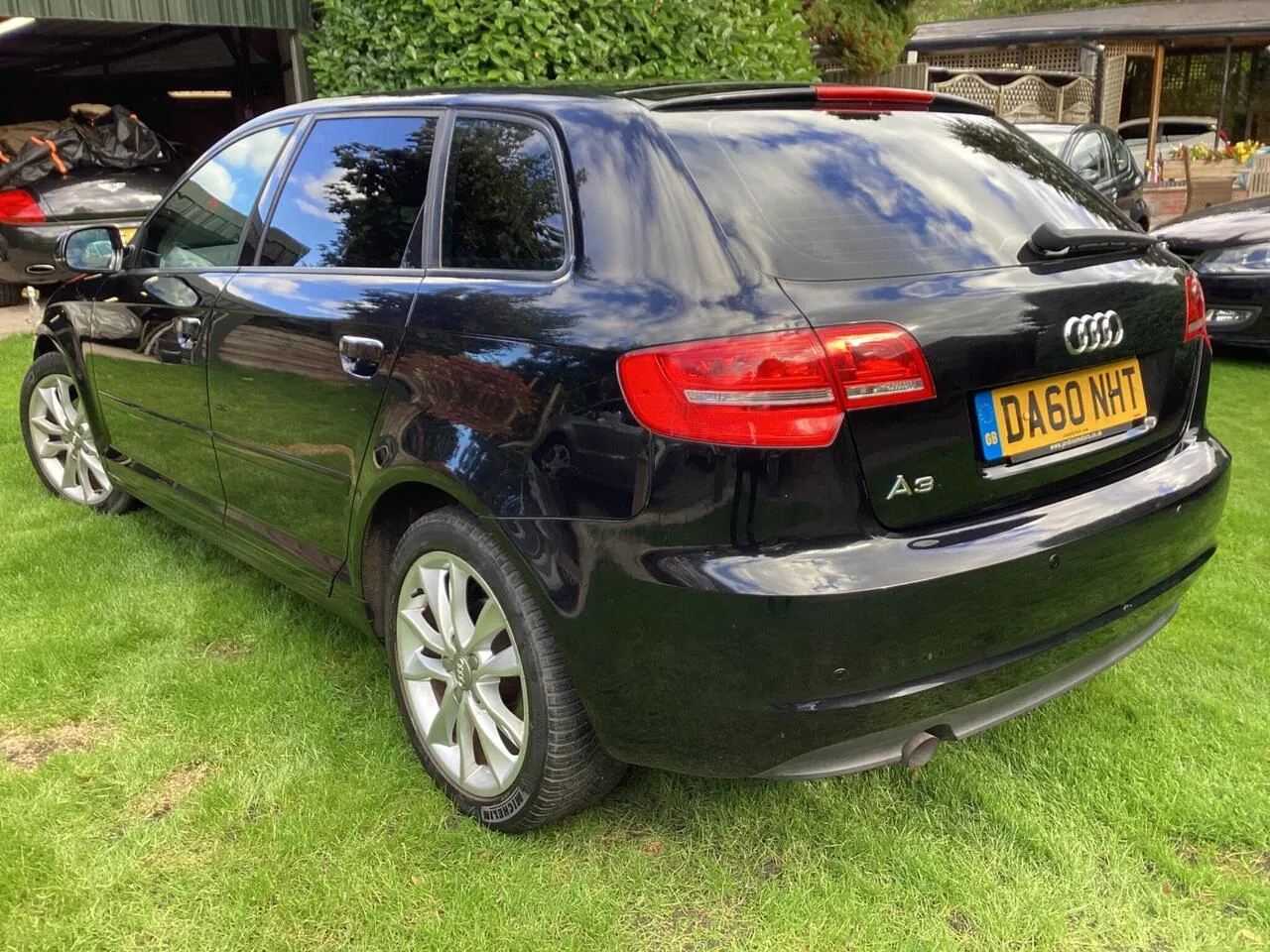 Audi A3 2010 photo 2