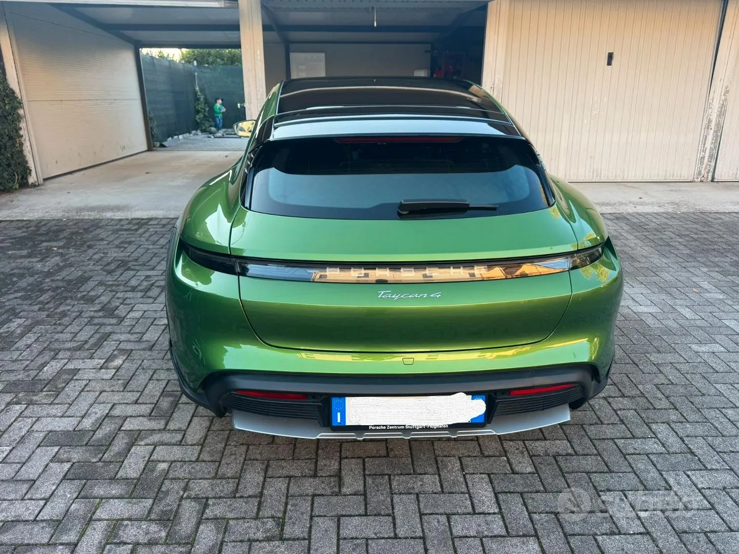 Porsche Taycan 2021 photo 3