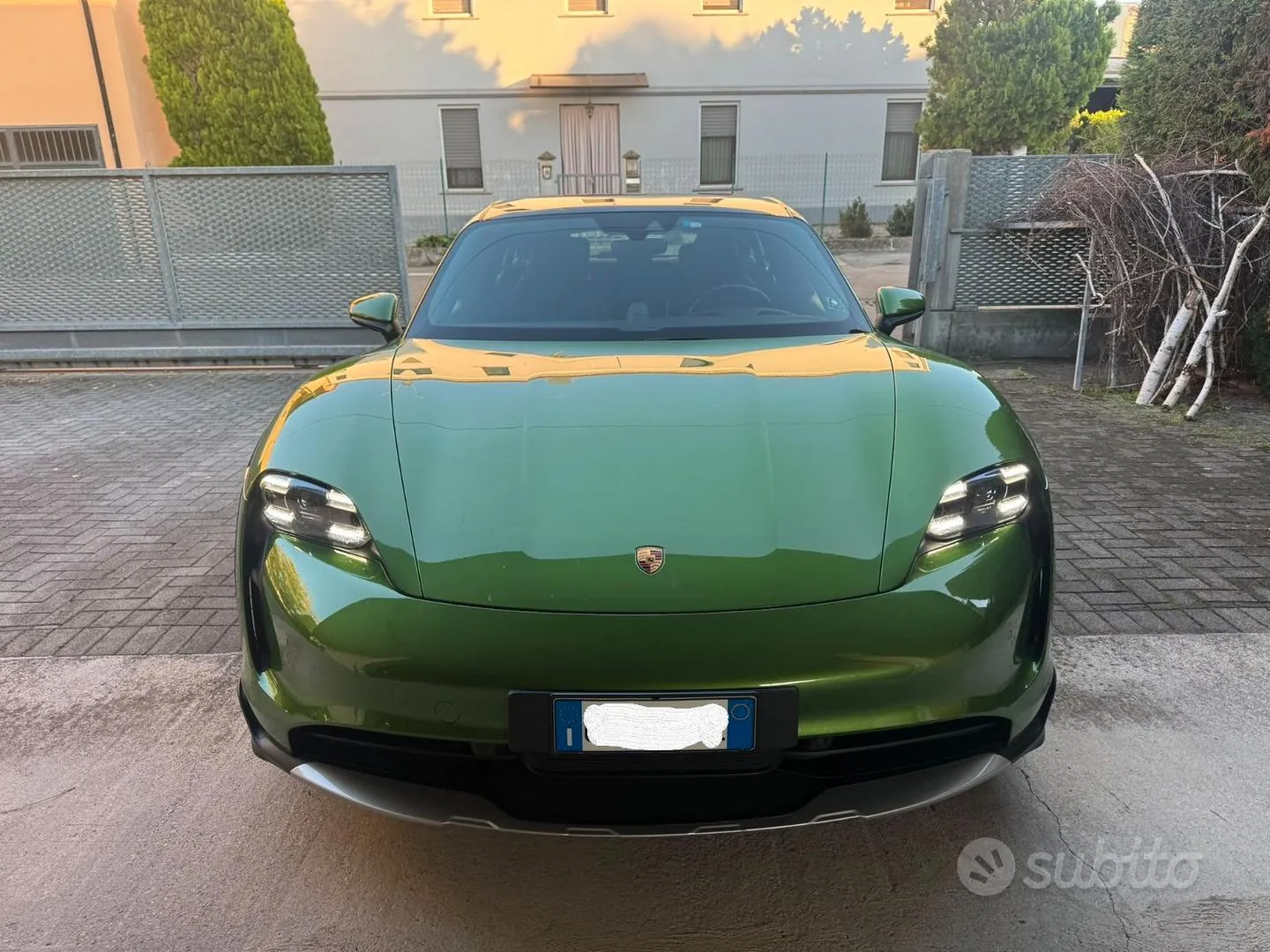 Porsche Taycan 2021 photo 4