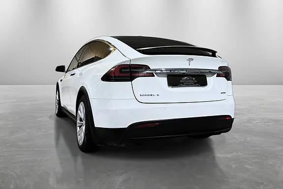 Tesla Model X 2017 photo 5