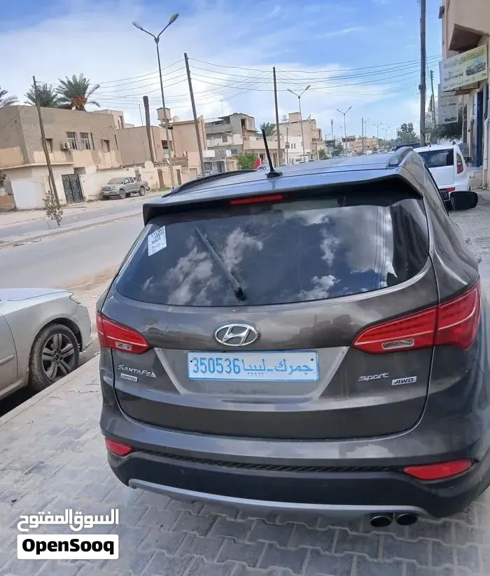 Hyundai Santa Fe 2014 photo 3