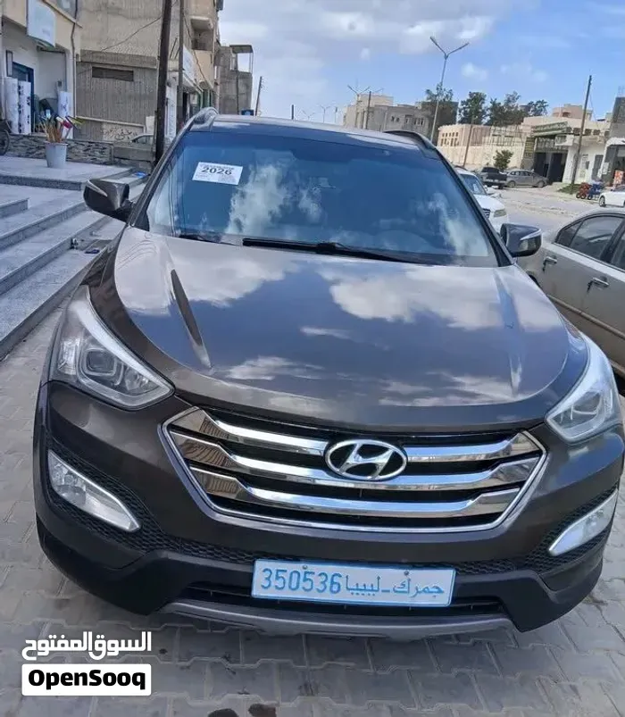 Hyundai Santa Fe 2014 photo 2
