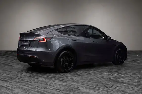 Tesla Model Y 2021 photo 5
