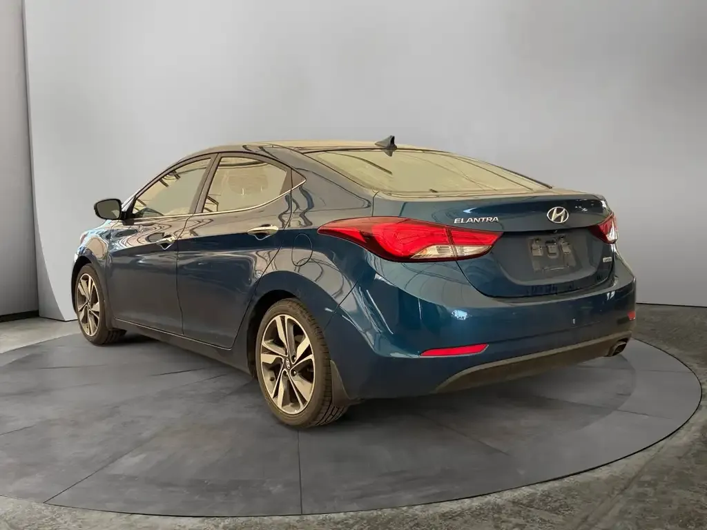 Hyundai Elantra 2014 photo 3