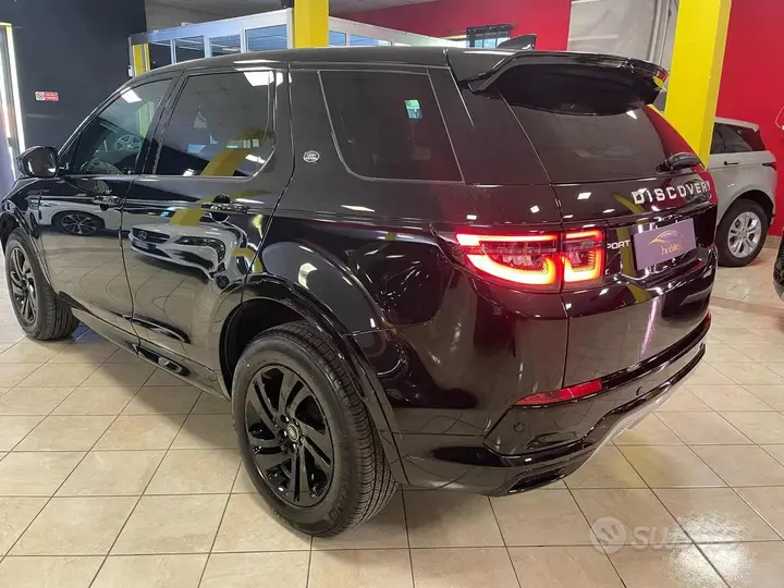 Land Rover Discovery Sport 2025 photo 5