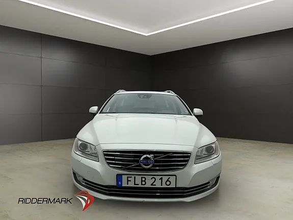 Volvo V70 2015 photo 2