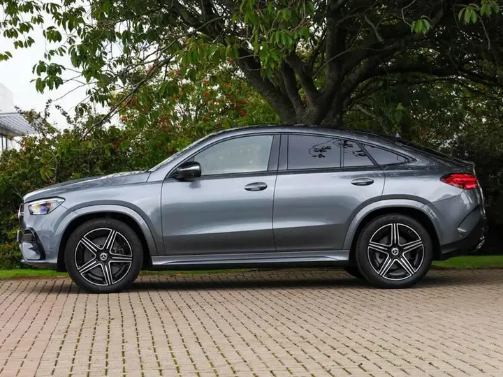 Mercedes-Benz Gle 2025 photo 4