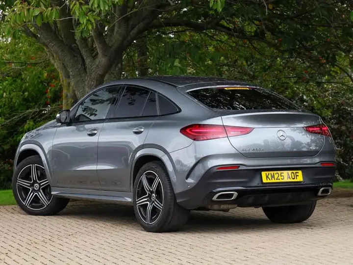 Mercedes-Benz Gle 2025 photo 2