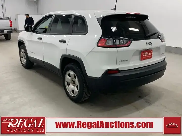 Jeep Cherokee 2019 photo 4