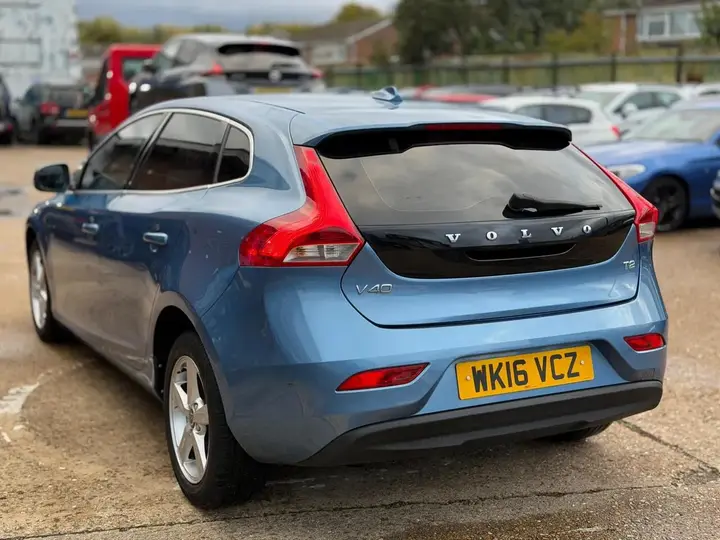Volvo V40 2016 photo 4